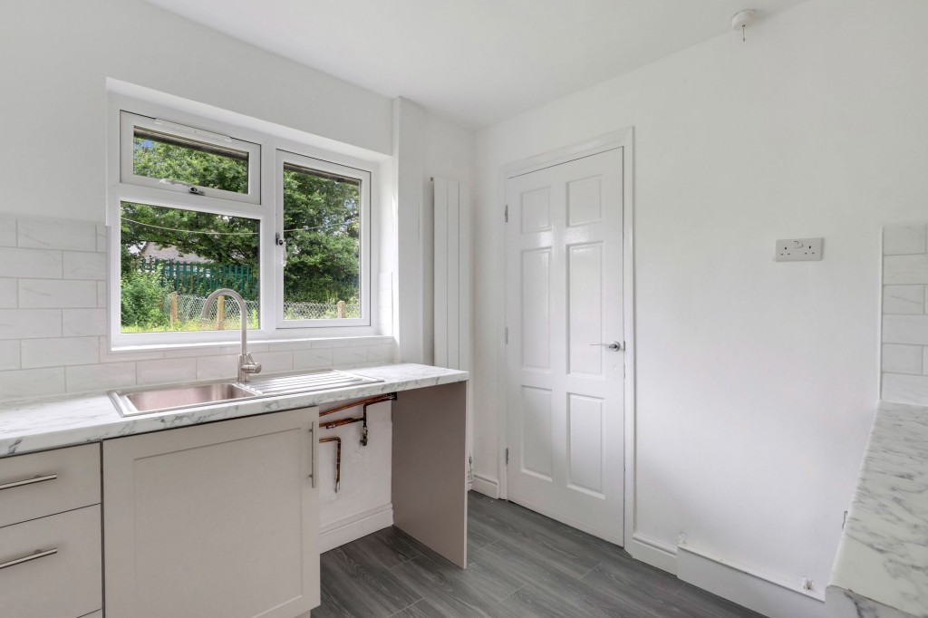 Paignton Close, Nottingham, NG8