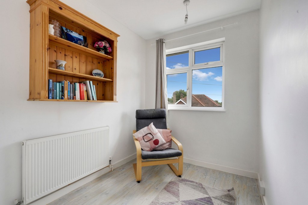 Bankfield Drive, Bramcote, NG9