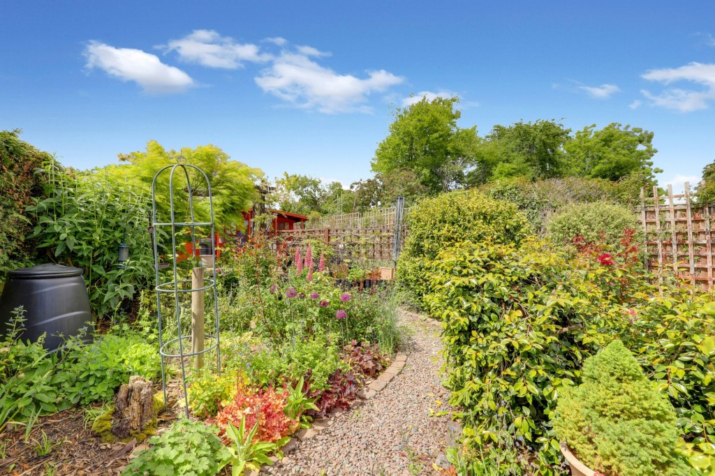 Bankfield Drive, Bramcote, NG9