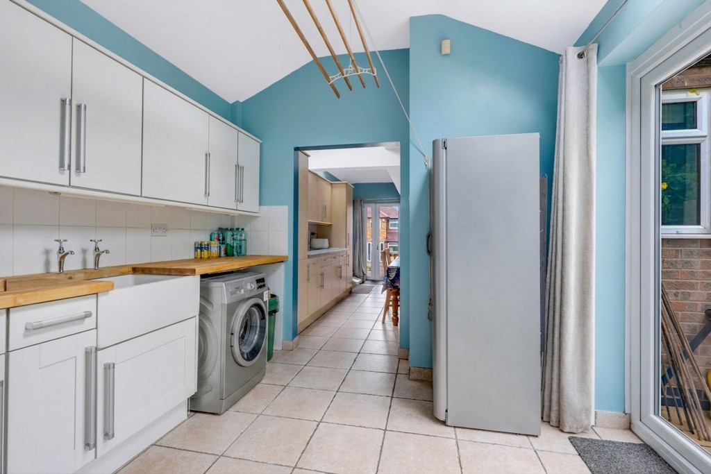 Bankfield Drive, Bramcote, NG9