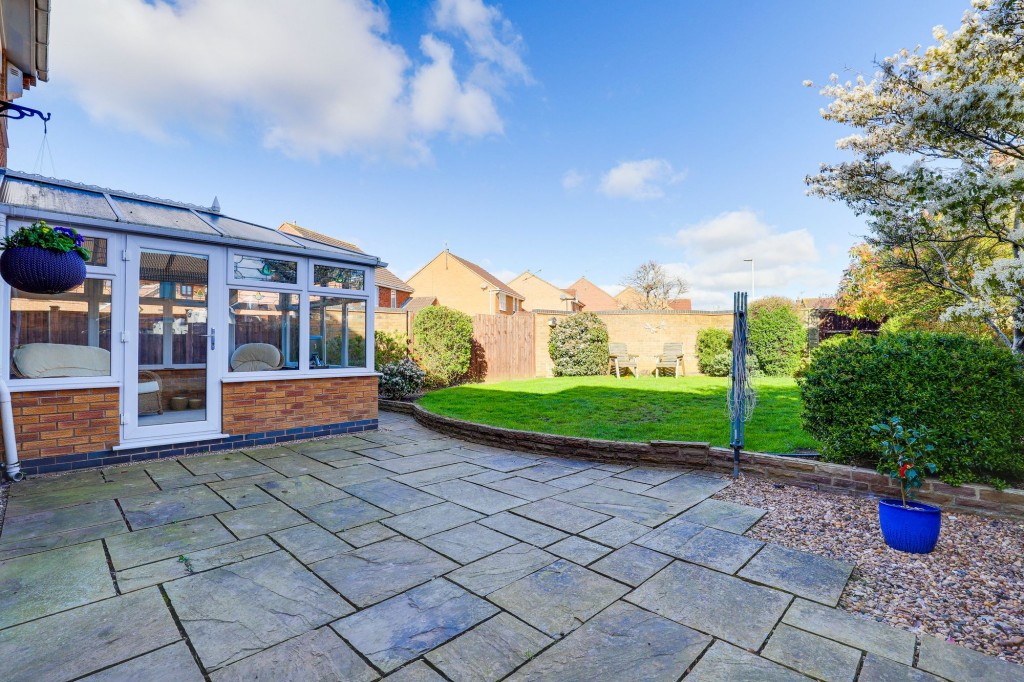 Dorset Gardens, West Bridgford, NG2