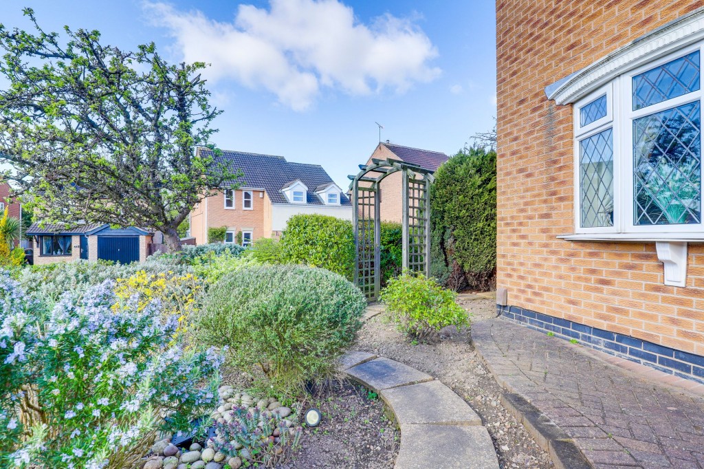 Dorset Gardens, West Bridgford, NG2