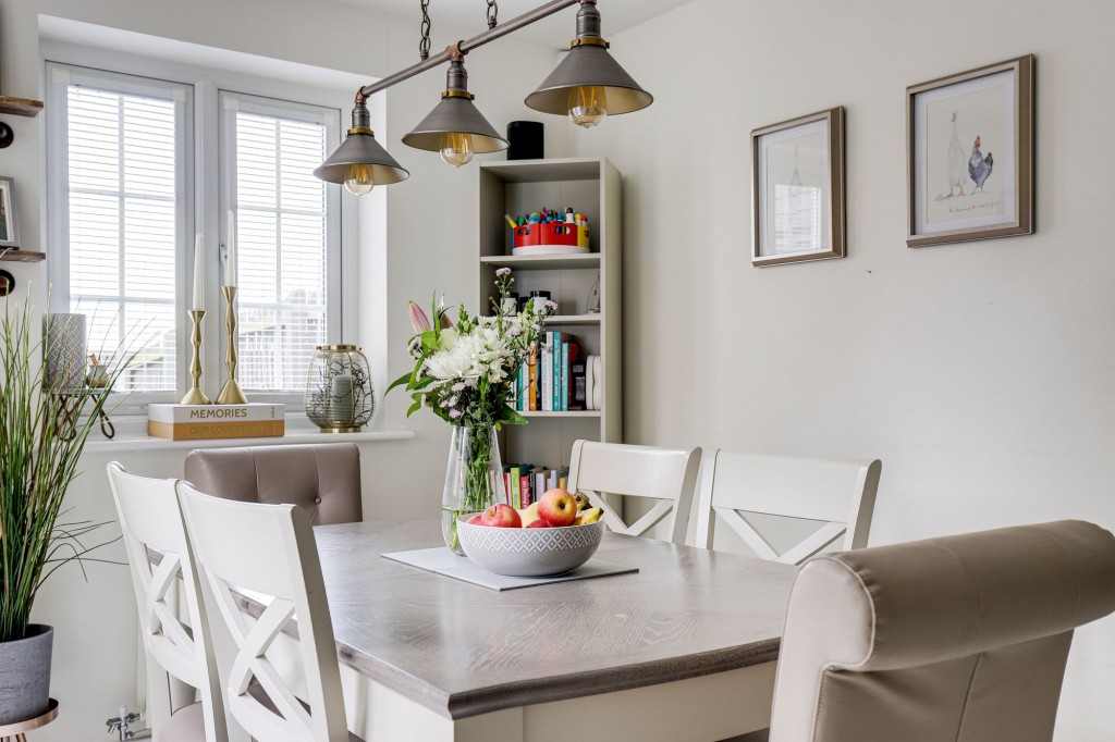 Ashington Drive, Arnold, NG5