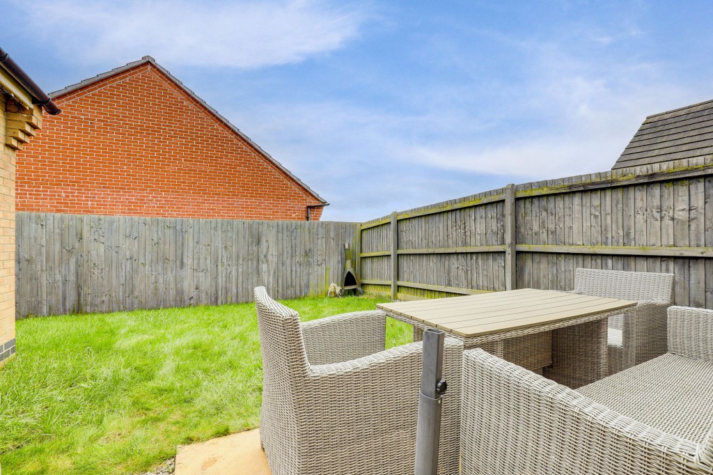 Ashington Drive, Arnold, NG5