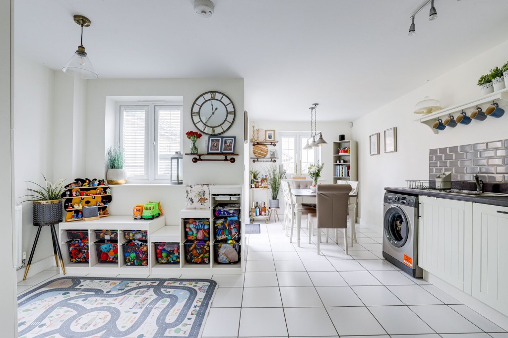 Ashington Drive, Arnold, NG5