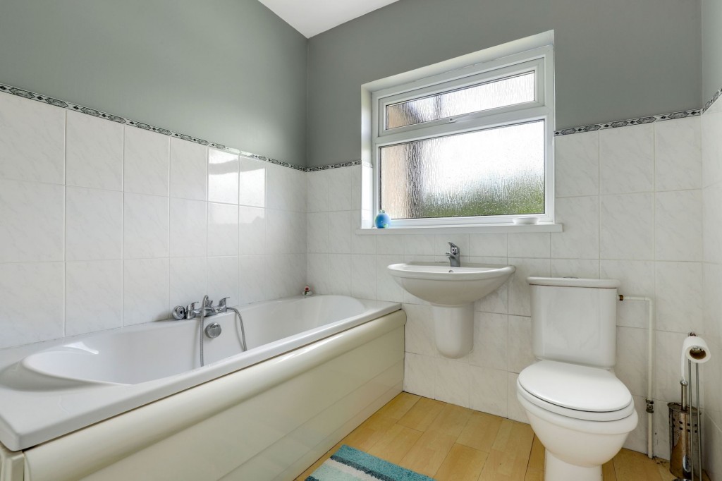 Hugessen Avenue, Hucknall, NG15
