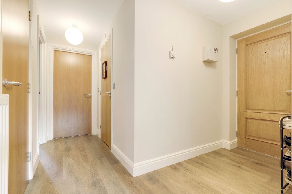 Radcliffe Road, Gamston, NG2