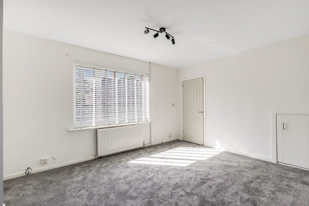 Harewood Avenue, Nottingham, NG6