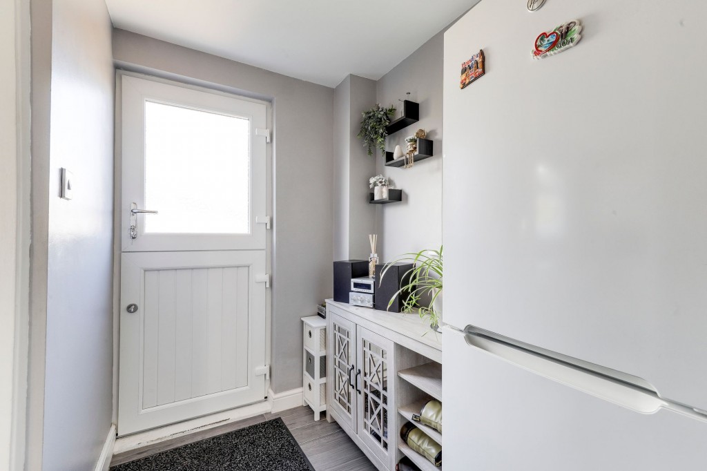 Lechlade Road, Nottingham, NG5