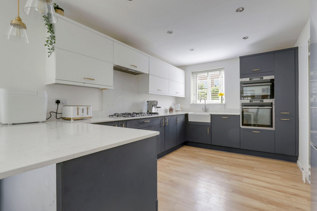 Maythorn Close, West Bridgford, NG2