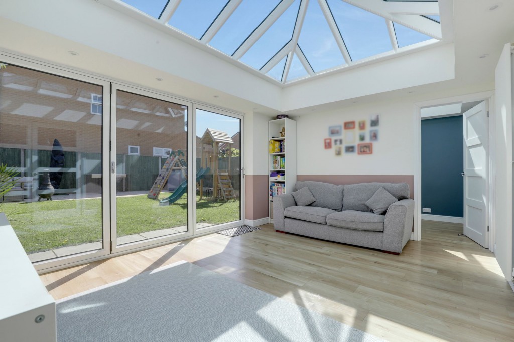 Maythorn Close, West Bridgford, NG2