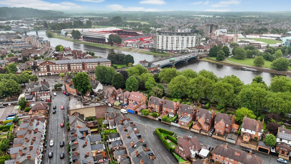 Victoria Embankment, Nottingham, NG2
