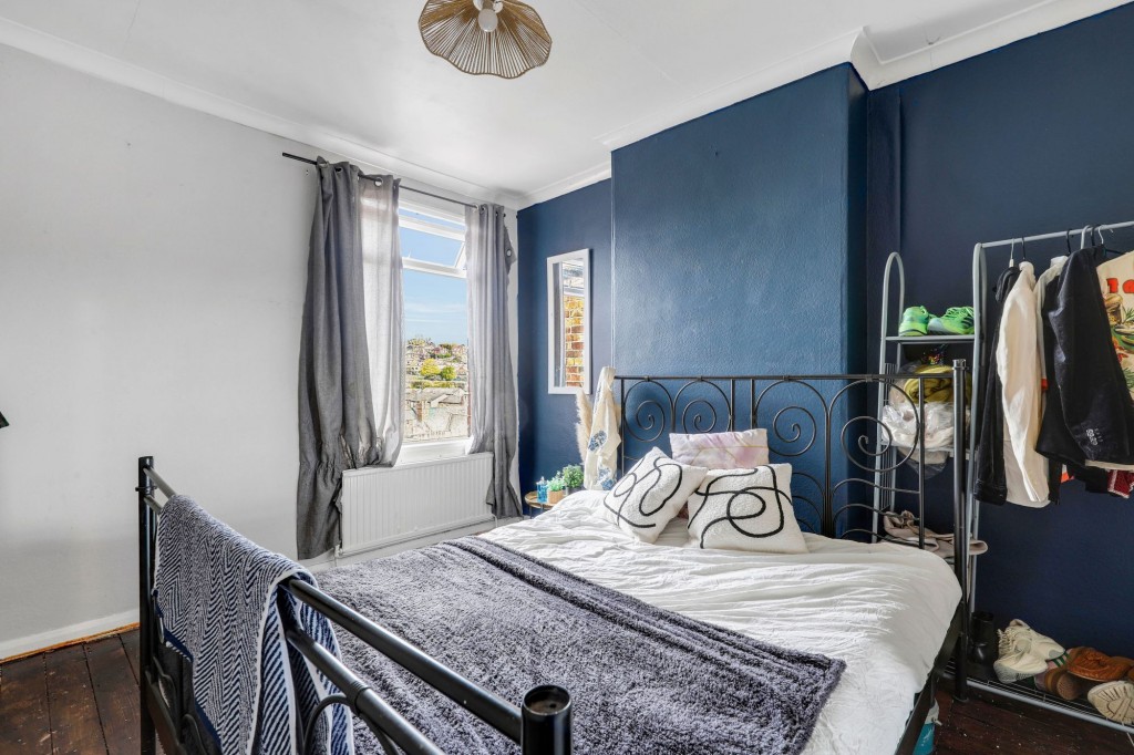 Carlton Road, Nottingham, NG3