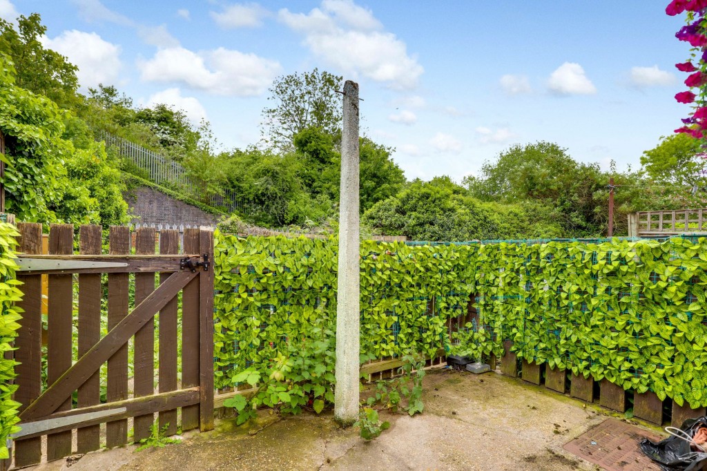 Whittier Road, Nottingham, NG2