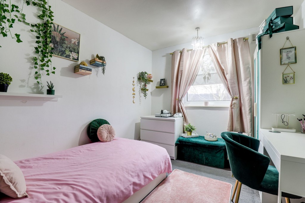 Percival Crescent, Sutton-In-Ashfield, NG17