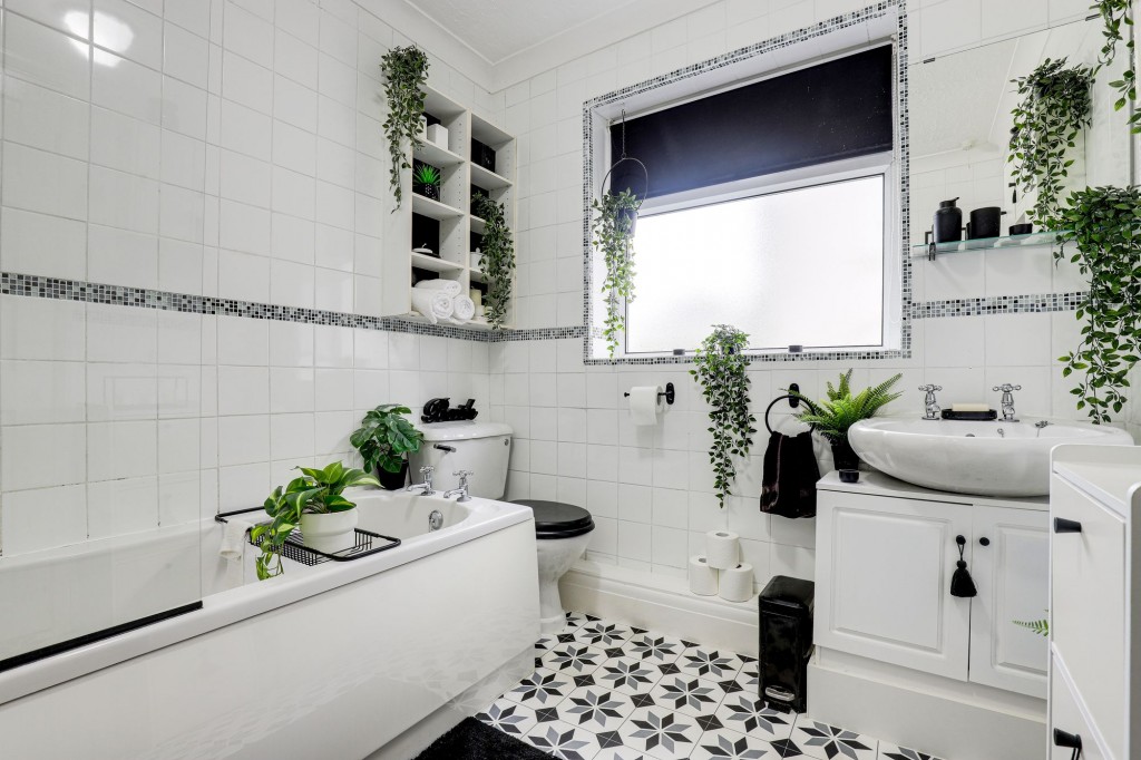 Percival Crescent, Sutton-In-Ashfield, NG17