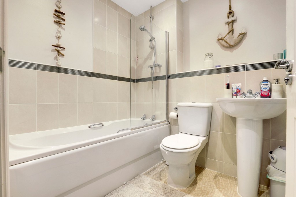 Stavely Way, Gamston, NG2