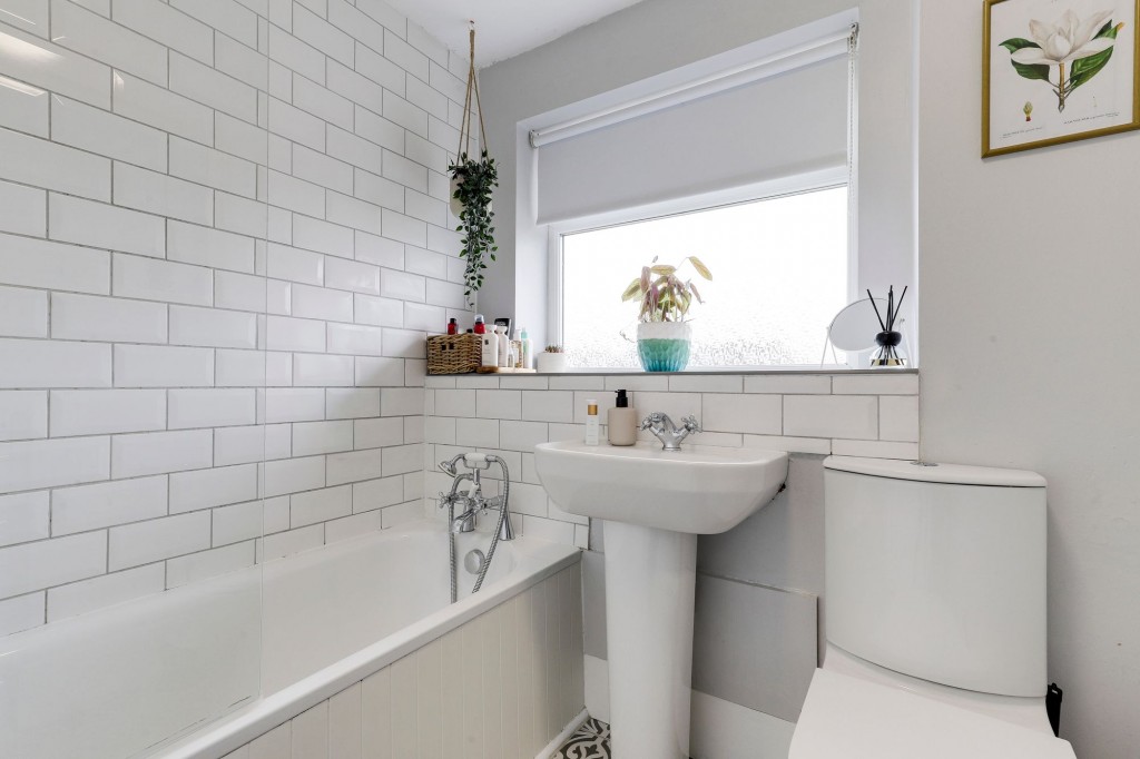 Warrener Grove, Nottingham, NG5