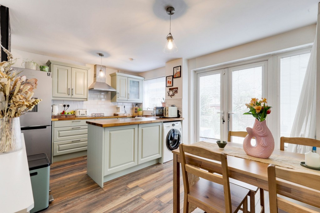 Warrener Grove, Nottingham, NG5