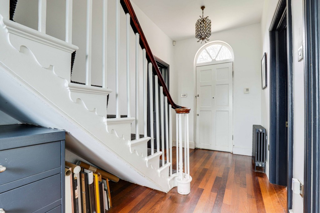 Forest Road East, Nottingham, NG1