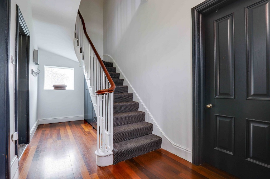 Forest Road East, Nottingham, NG1