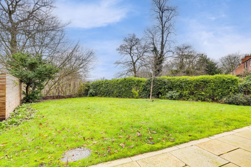 Forest Road East, Nottingham, NG1