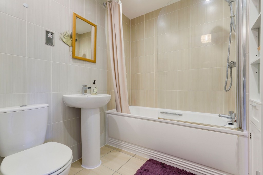 Blake Close, Nottingham, NG3