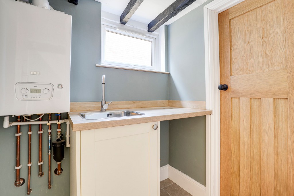 Nottingham Road, Trowell, NG9