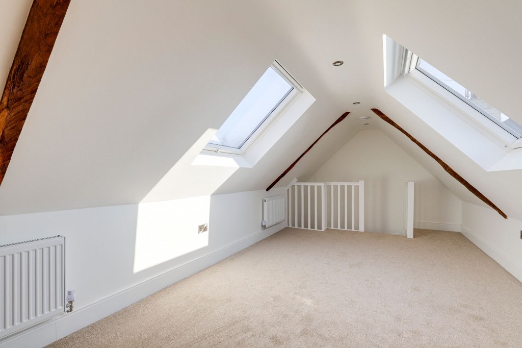 Nottingham Road, Trowell, NG9