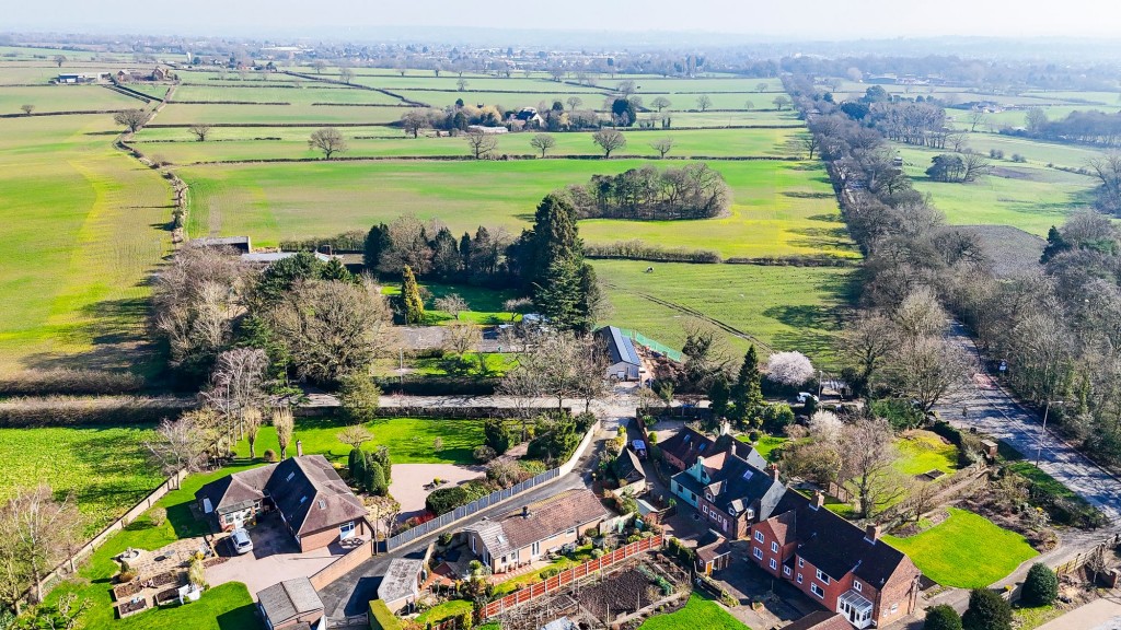 Nottingham Road, Trowell, NG9