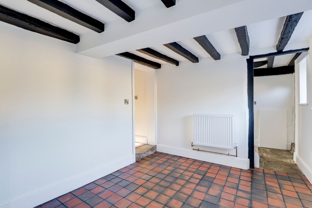 Nottingham Road, Trowell, NG9