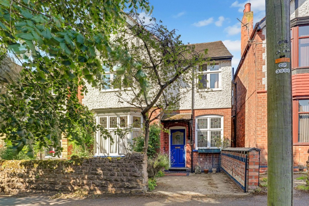 Harlaxton Drive, Nottingham, NG7
