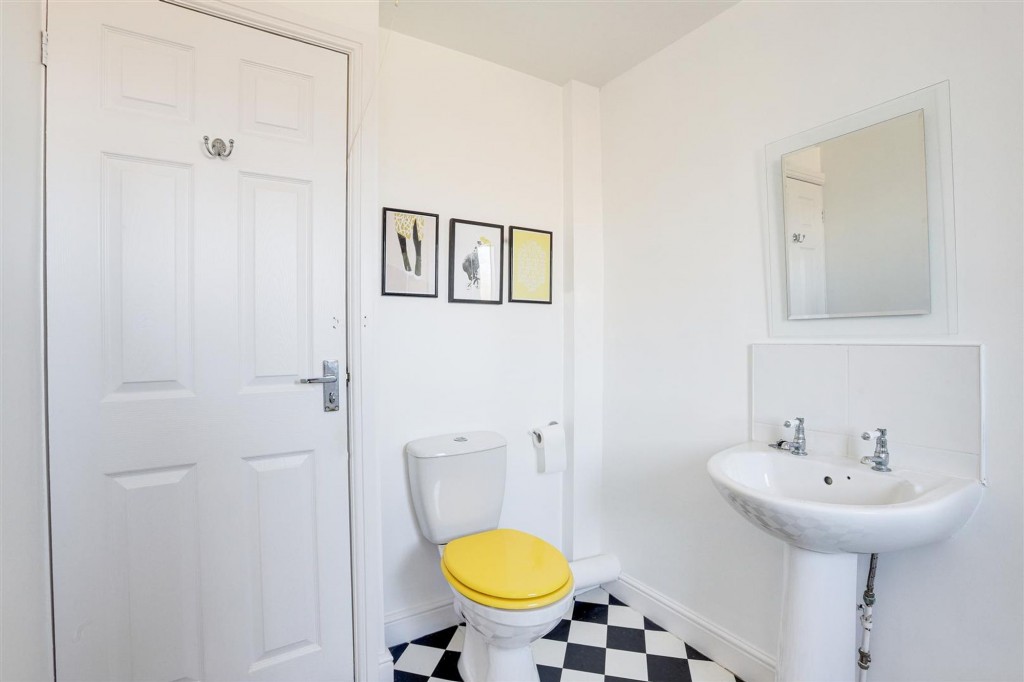 Kingrove Avenue, Beeston, NG9