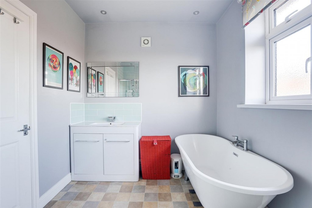 Kingrove Avenue, Beeston, NG9