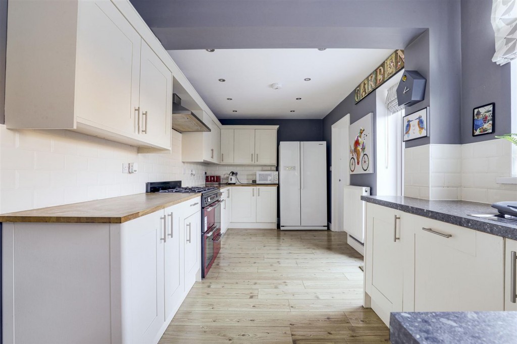 Kingrove Avenue, Beeston, NG9