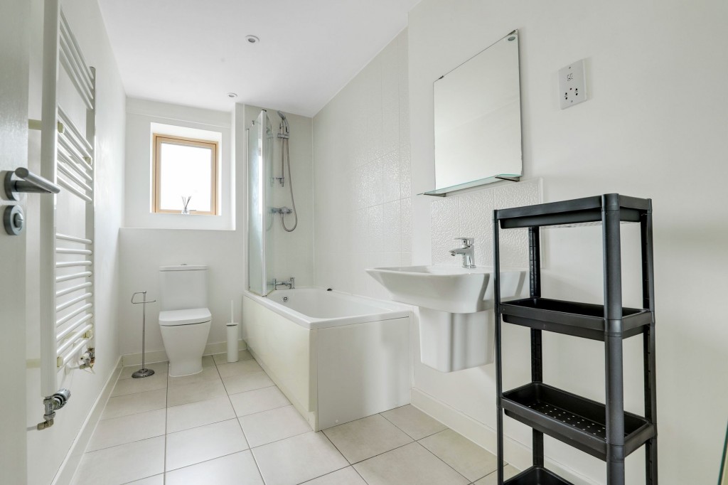 Wilford Crescent West, Nottingham, NG2