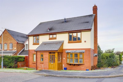 Linksfield Court, West Bridgford, NG2