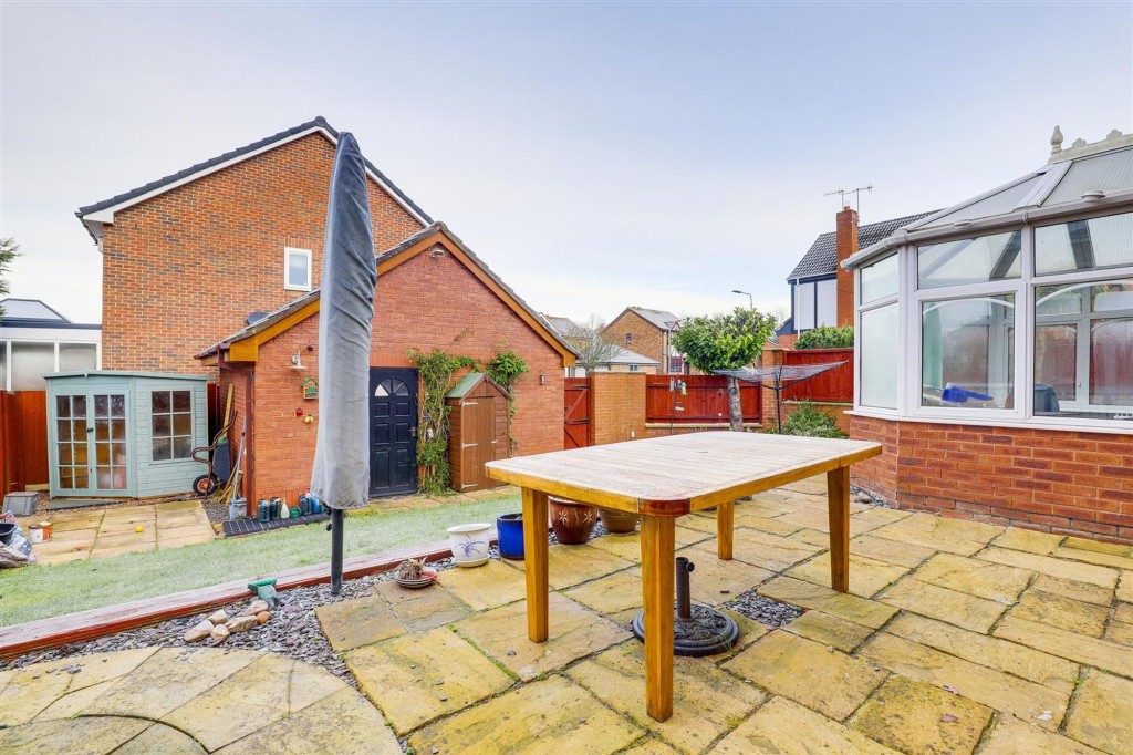 Linksfield Court, West Bridgford, NG2