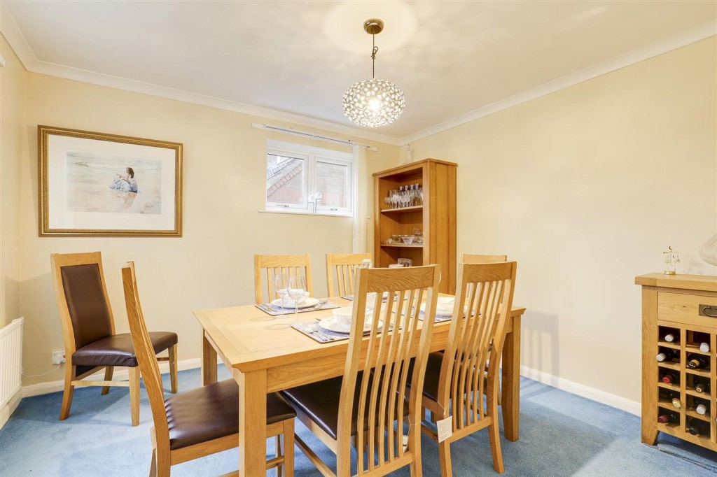 Linksfield Court, West Bridgford, NG2