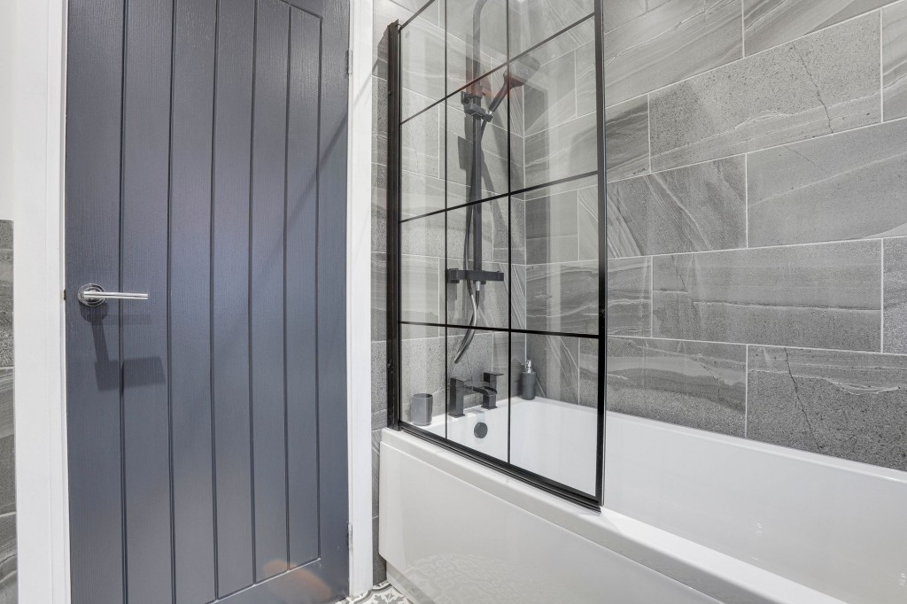 Costock Avenue, Nottingham, NG5