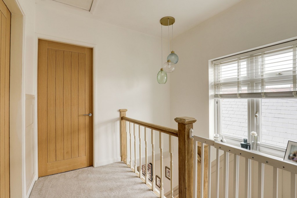 Broadway East, Carlton, NG4