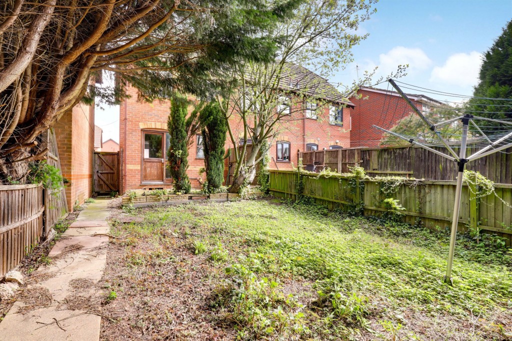 Braddock Close, Lenton, NG7