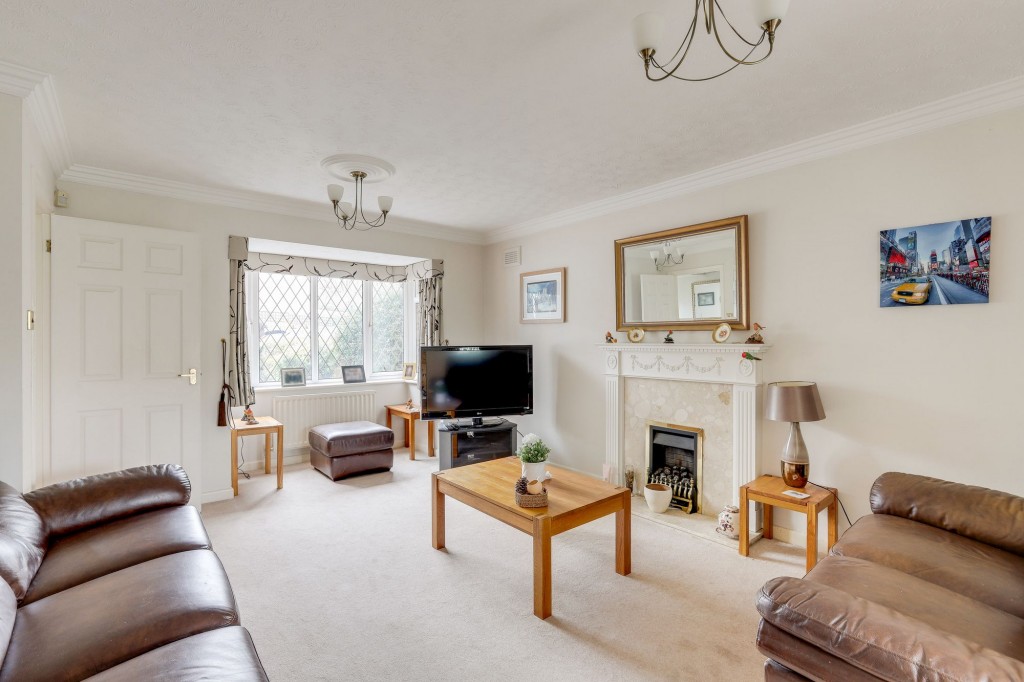 Badger Close, Hucknall, NG15