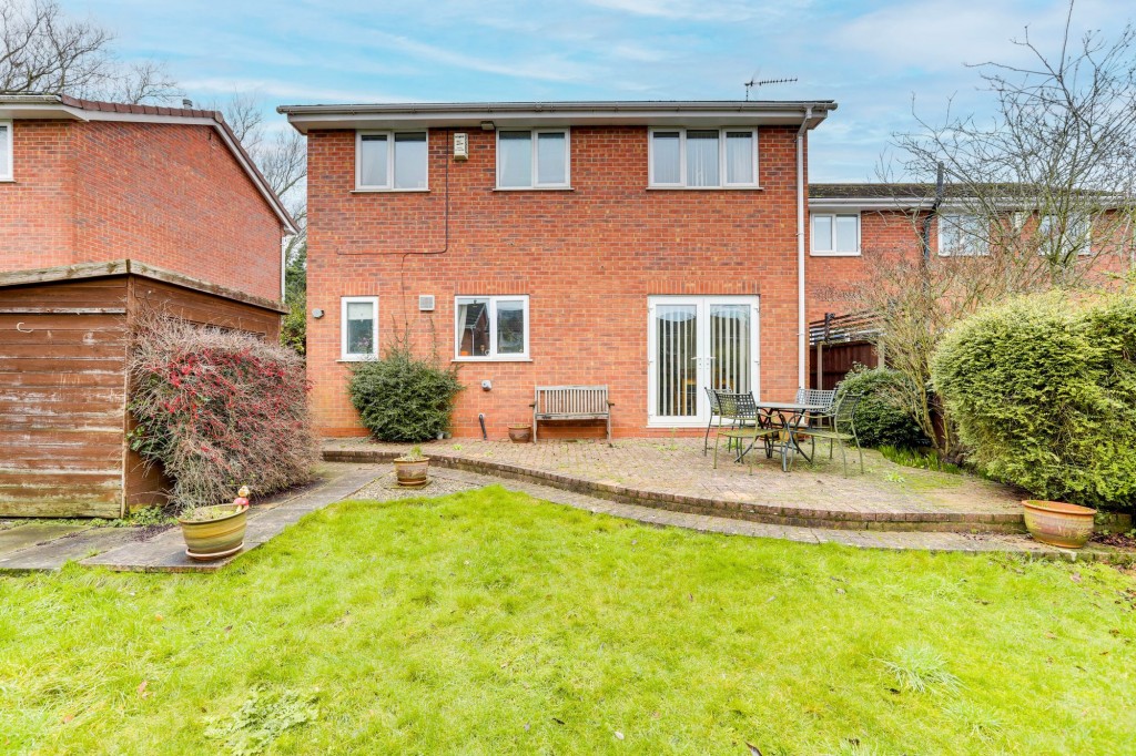 Badger Close, Hucknall, NG15