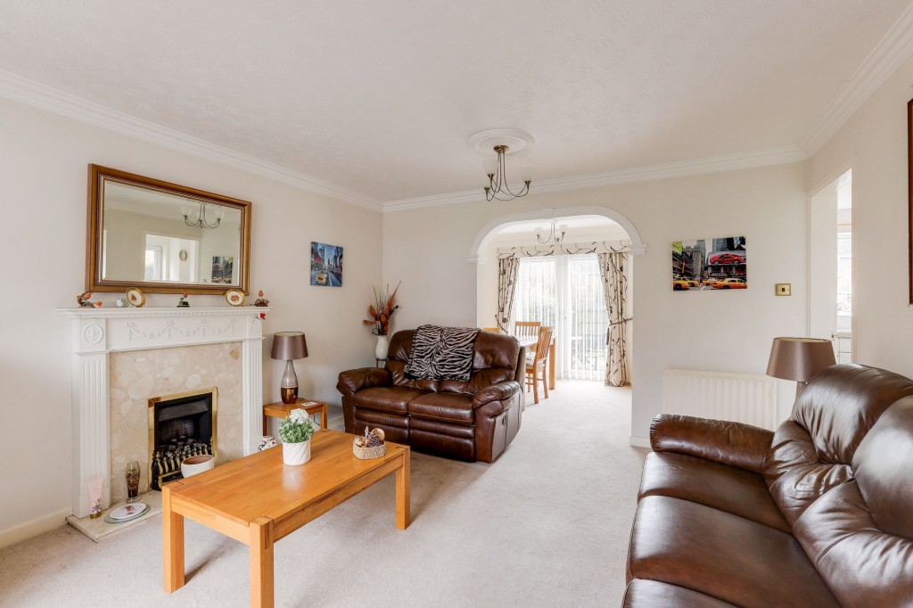 Badger Close, Hucknall, NG15