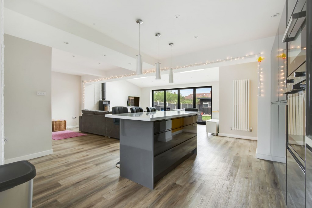 Dennis Avenue, Beeston, NG9