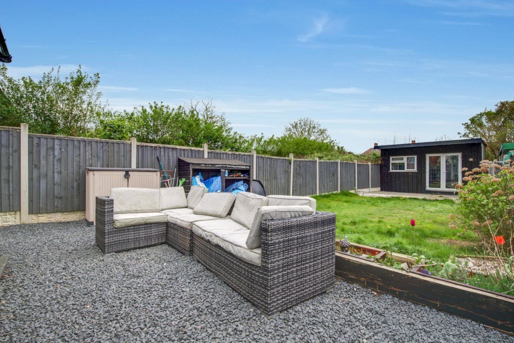 Dennis Avenue, Beeston, NG9