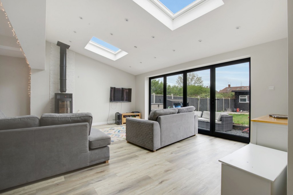 Dennis Avenue, Beeston, NG9