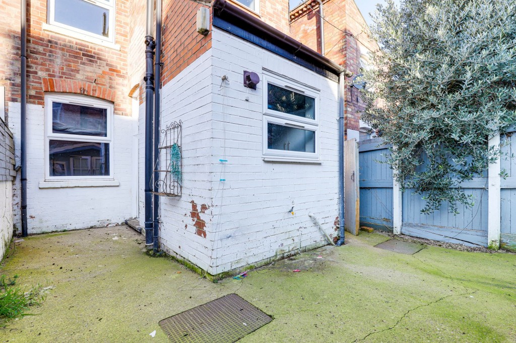 Bridge Grove, West Bridgford, NG2