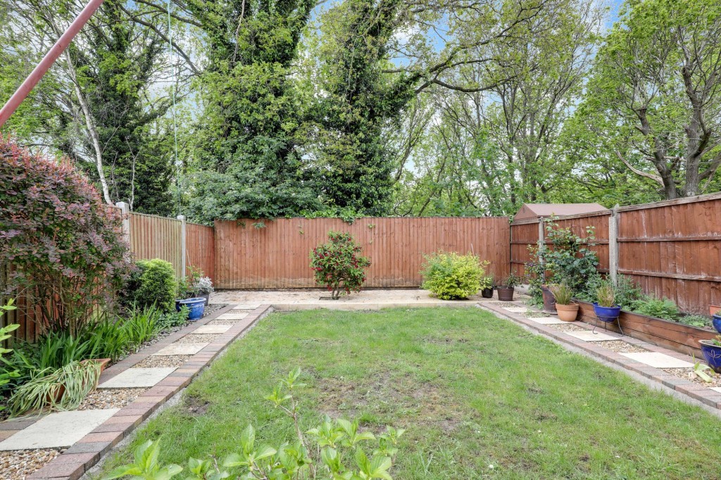 Rugby Close, Nottingham, NG5